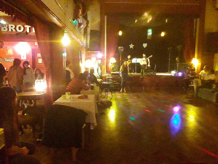 Domingo de Tango en Brote