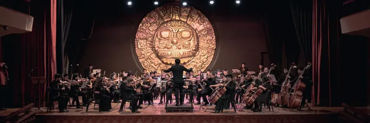 Centro Qosqo de Arte Nativo Show